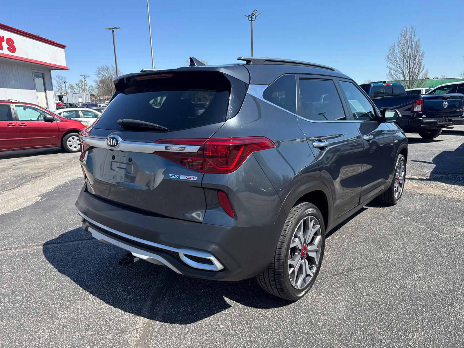 Used 2021 Kia Seltos SX image 5