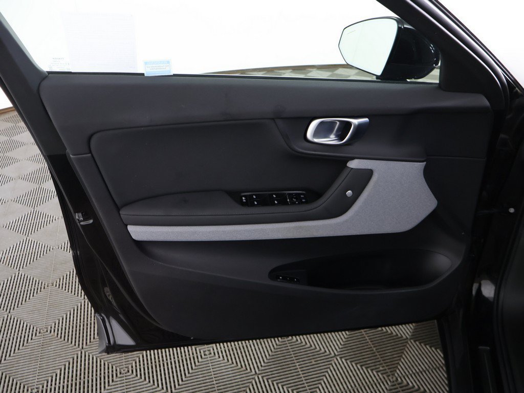 Used 2023 Polestar Polestar 2 w/ Pilot Pack AWD/4WD image 24