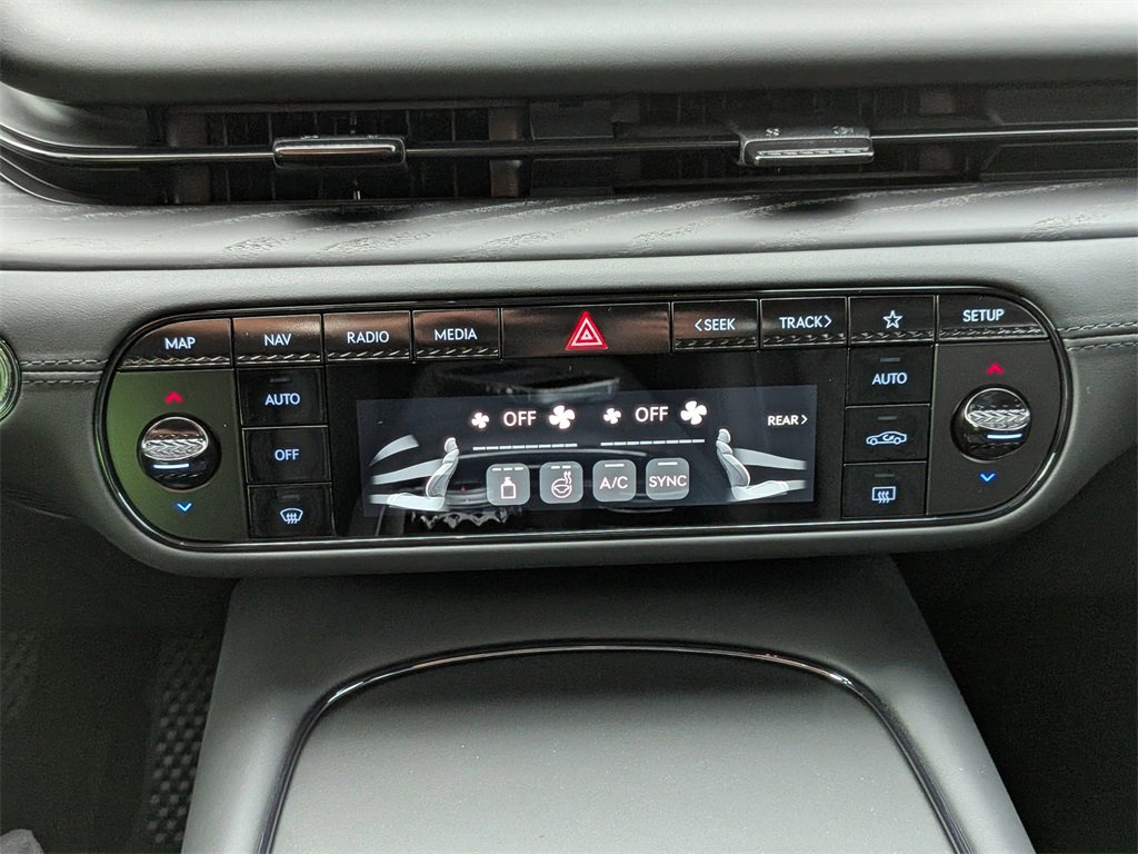 New 2026 Genesis G90 3.5T Prestige image 23