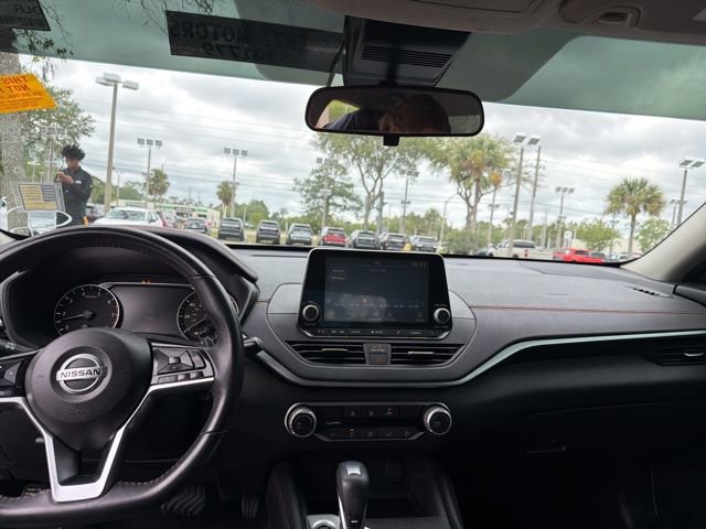 Used 2020 Nissan Altima 2.5 SR image 9