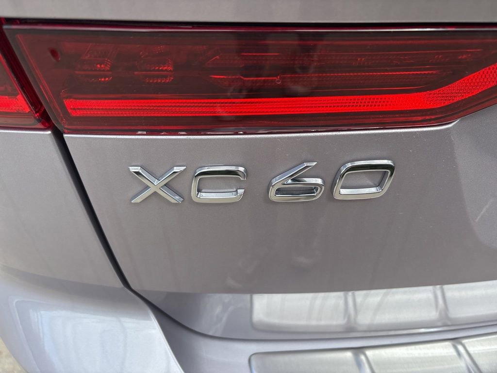 New 2026 Volvo XC60 B5 Plus w/ Protection Package Premier image 10