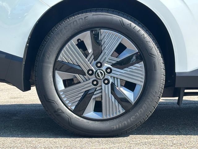 Used 2025 Nissan Murano SL AWD/4WD image 3