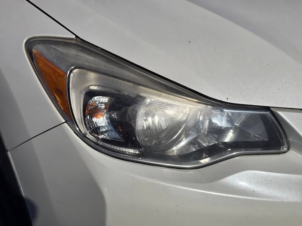 Used 2017 Subaru Crosstrek 2.0i Premium w/ Moonroof Package AWD/4WD image 19