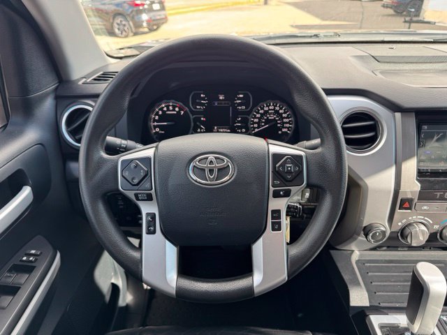 Used 2018 Toyota Tundra SR5 w/ SR5 Upgrade Package AWD/4WD image 18