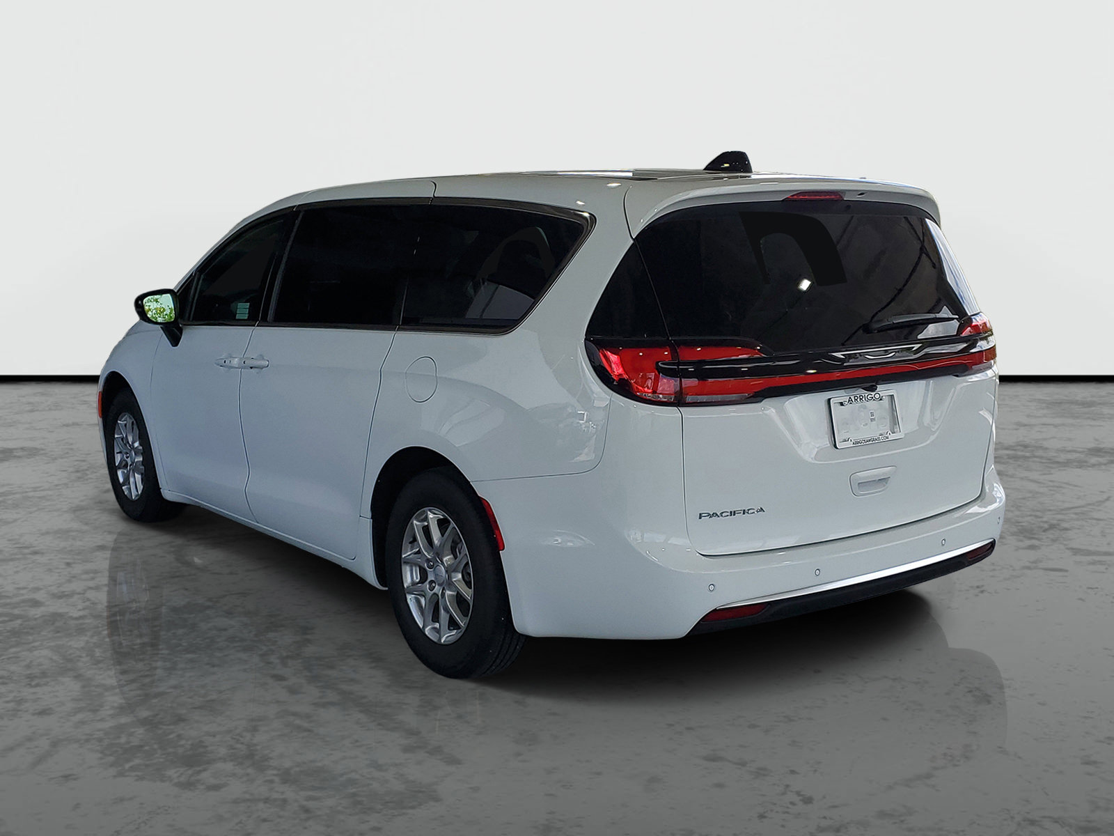 New 2027 Chrysler Pacifica Select FWD image 3