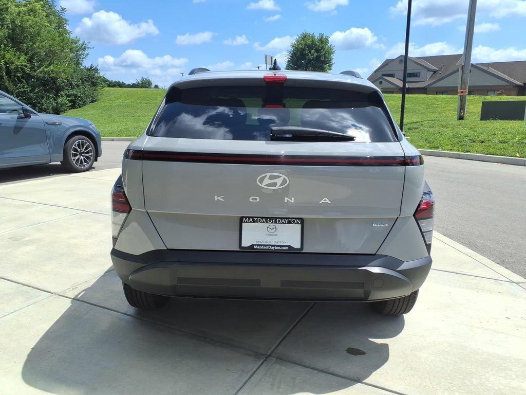 Used 2024 Hyundai Kona SEL AWD/4WD image 6