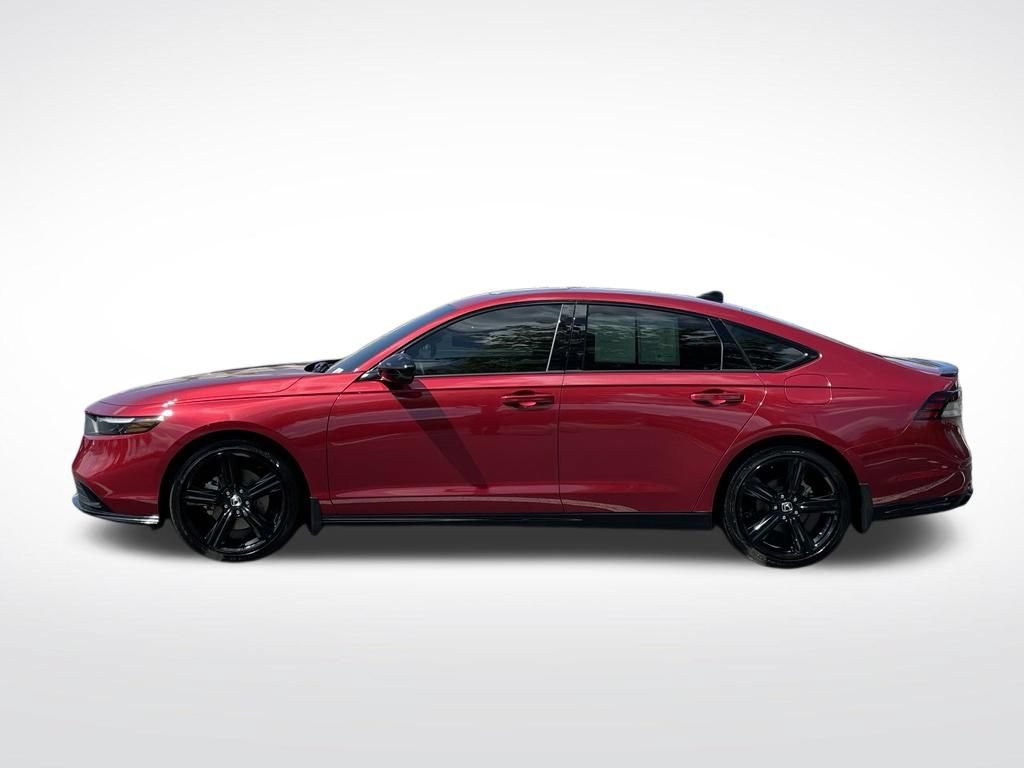 Certified 2025 Honda Accord Sport image 2