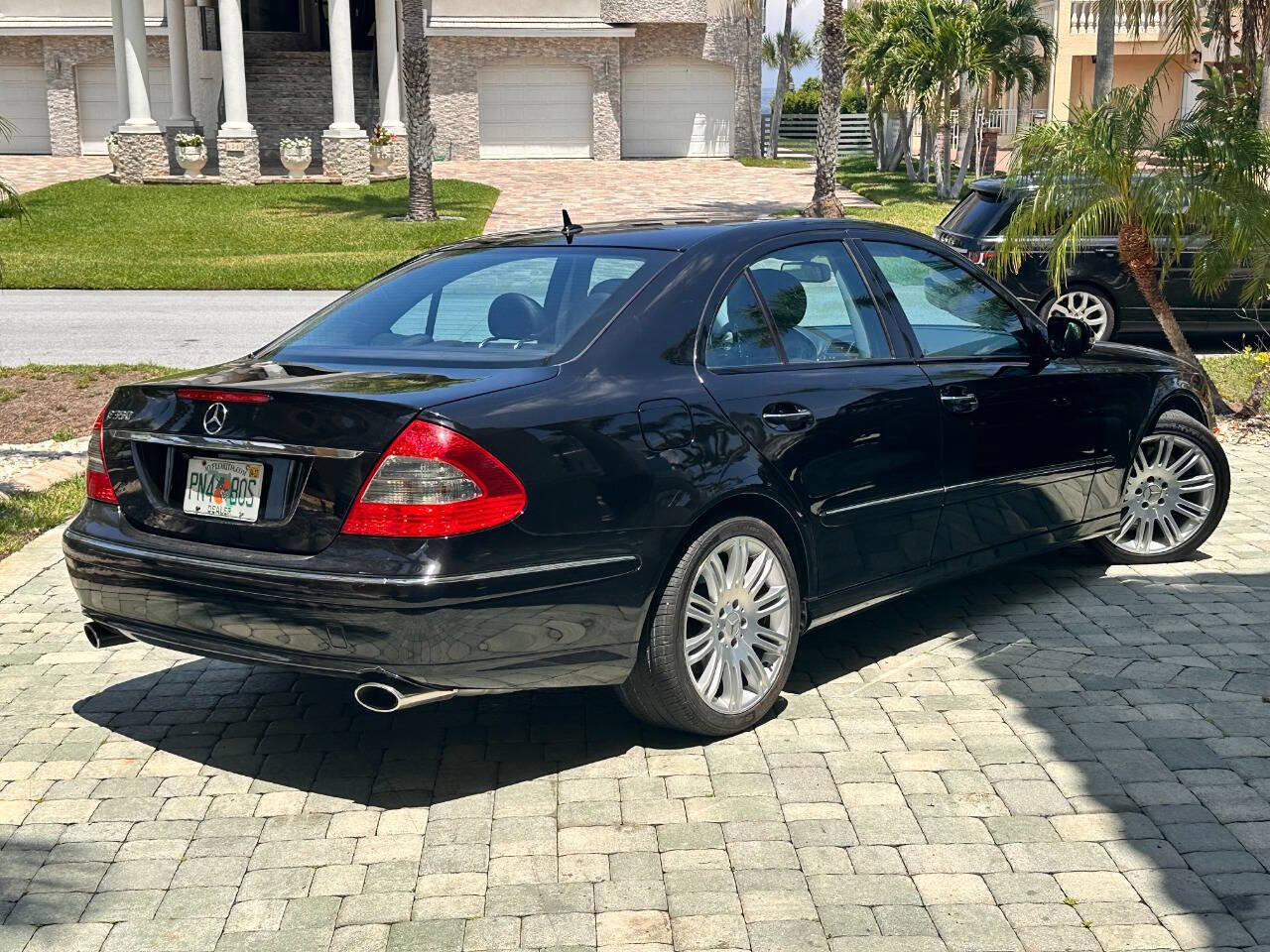 Used 2007 Mercedes-Benz E 350 Sedan image 8