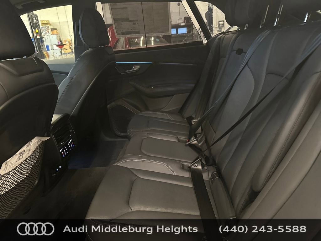 New 2026 Audi Q8 Premium Plus image 28