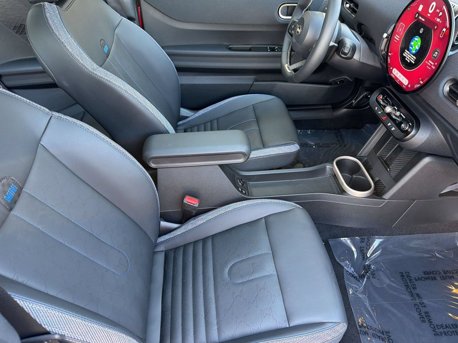 Used 2026 MINI Cooper 2-Door Hardtop FWD image 25