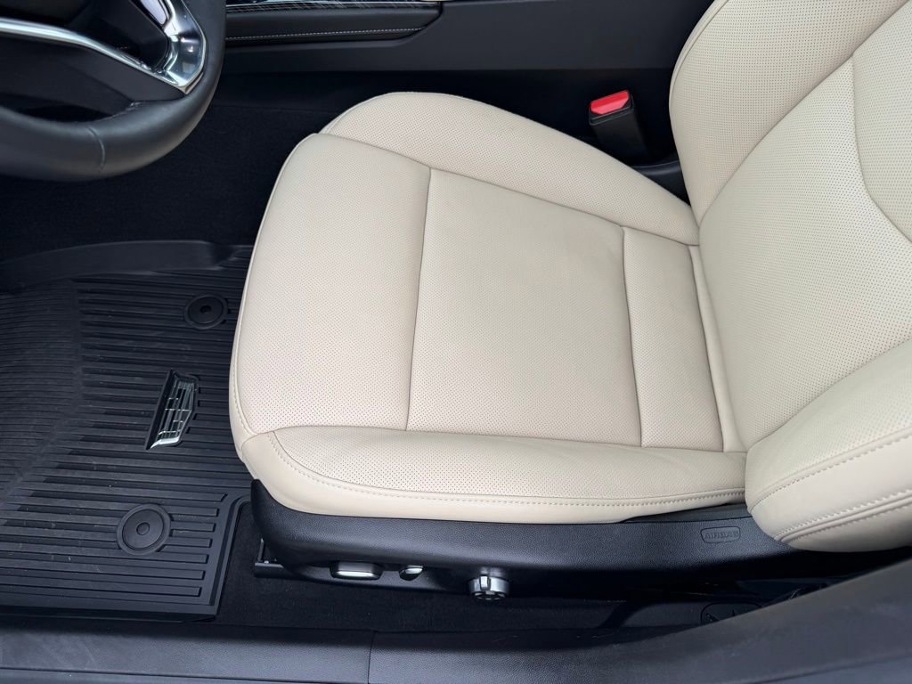 Used 2025 Cadillac CT5 Premium Luxury RWD image 25