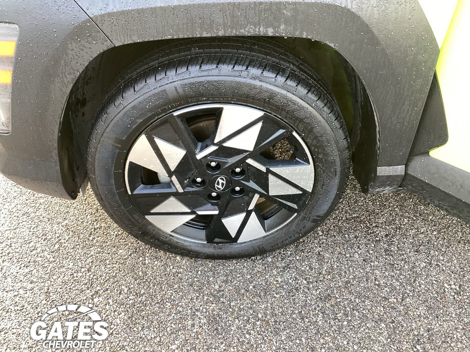 Used 2025 Hyundai Kona SEL FWD image 27