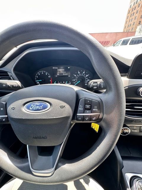 Used 2022 Ford Escape S image 17