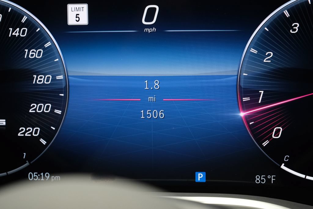 Used 2025 Mercedes-Benz AMG GT 63 image 23