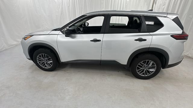 Certified 2024 Nissan Rogue S image 6