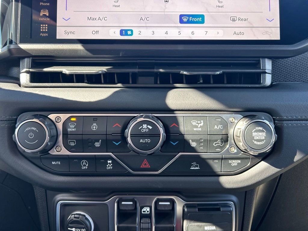 New 2026 Jeep Gladiator Rubicon w/ Steel Power Dome Hood Package image 21