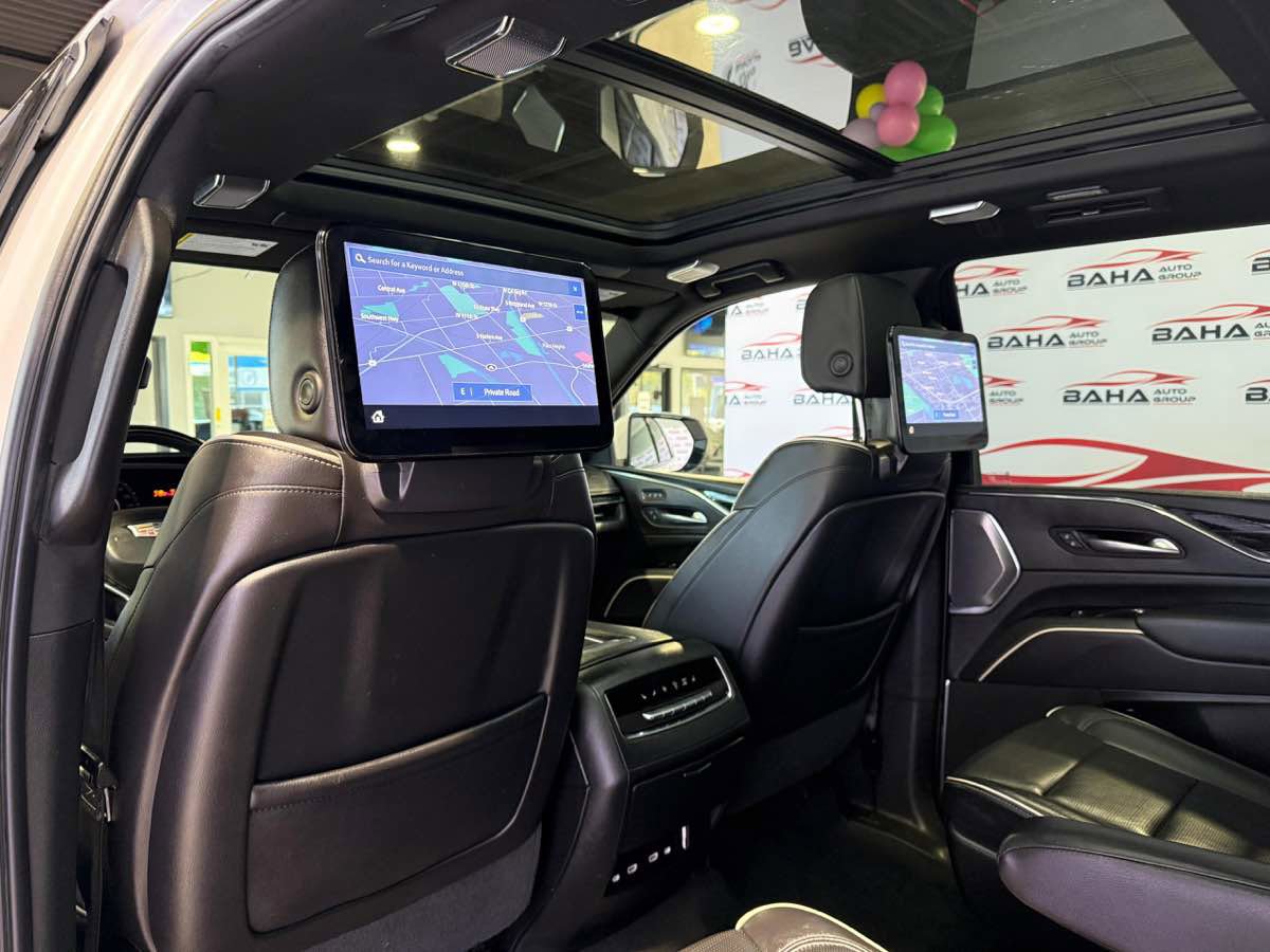 Used 2021 Cadillac Escalade Sport w/ Driver Assist Tech Package AWD/4WD image 49