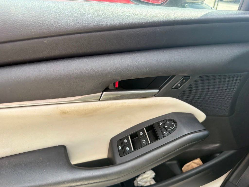 Used 2020 MAZDA MAZDA3 Sedan w/ Select Package FWD image 8