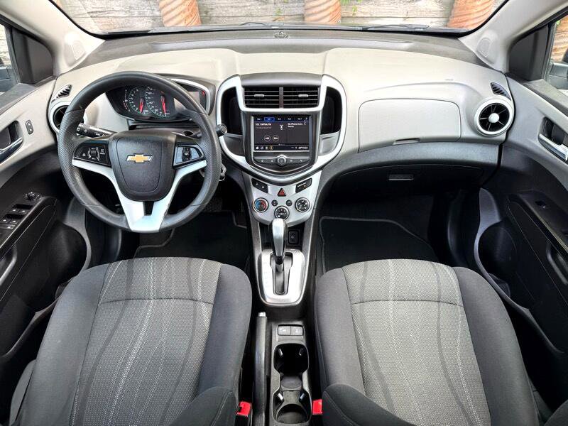Used 2020 Chevrolet Sonic LT image 11