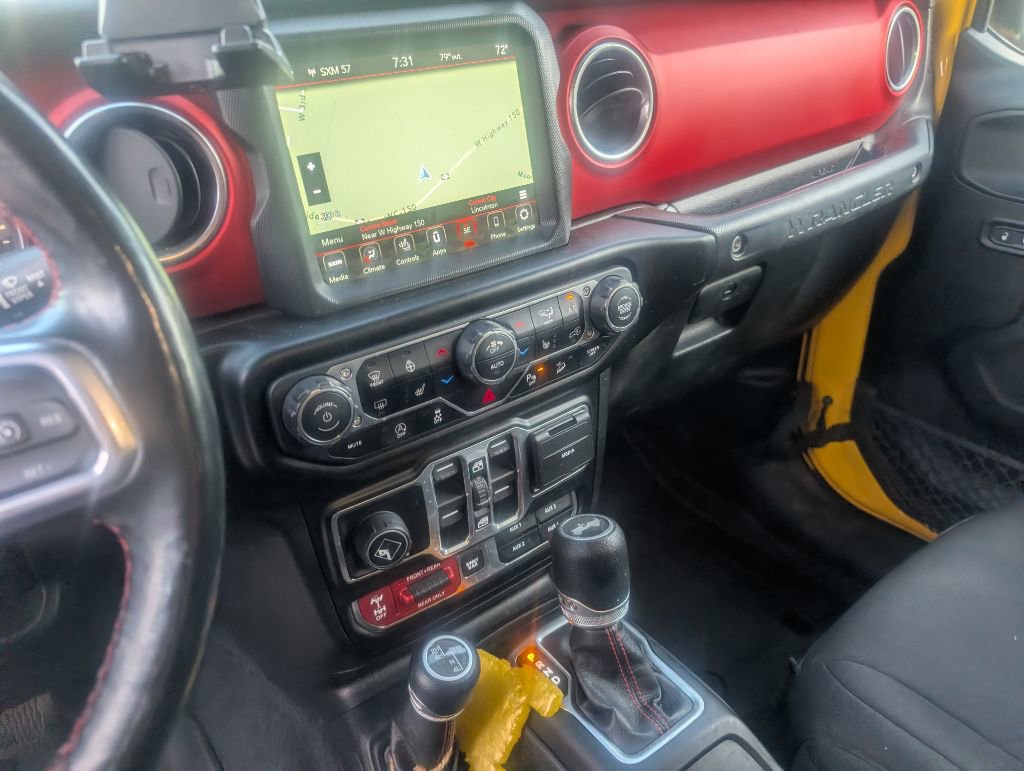 Used 2020 Jeep Wrangler Unlimited Rubicon w/ Dual Top Group AWD/4WD image 14