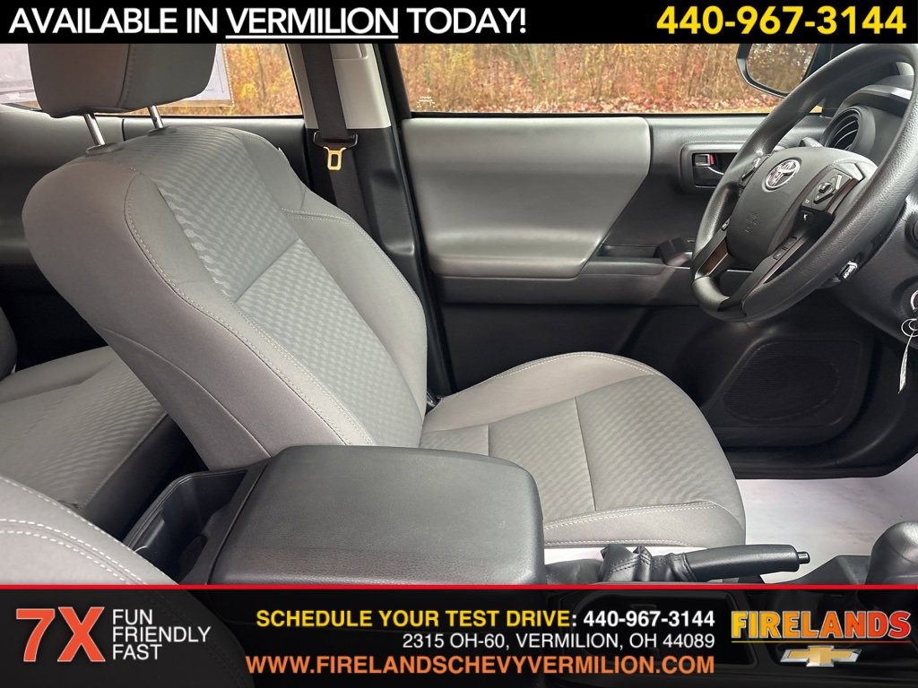 Used 2022 Toyota Tacoma SR image 29