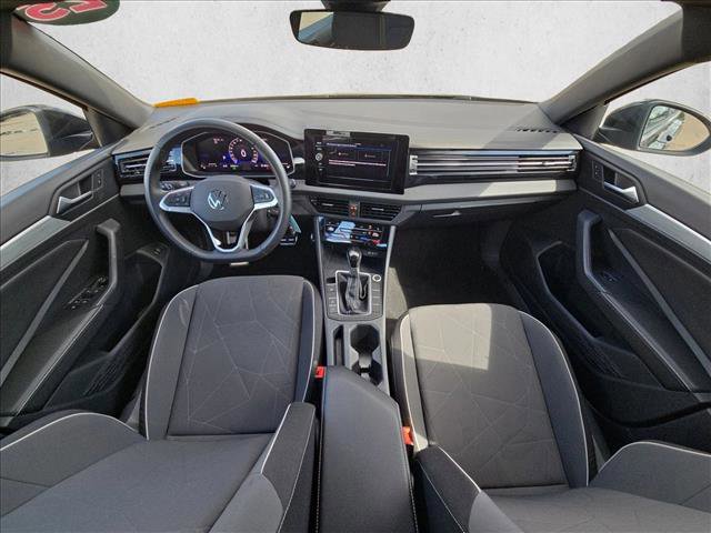 Used 2025 Volkswagen Jetta Sport image 16