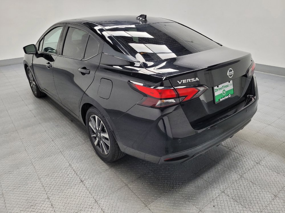Used 2021 Nissan Versa SV FWD image 5