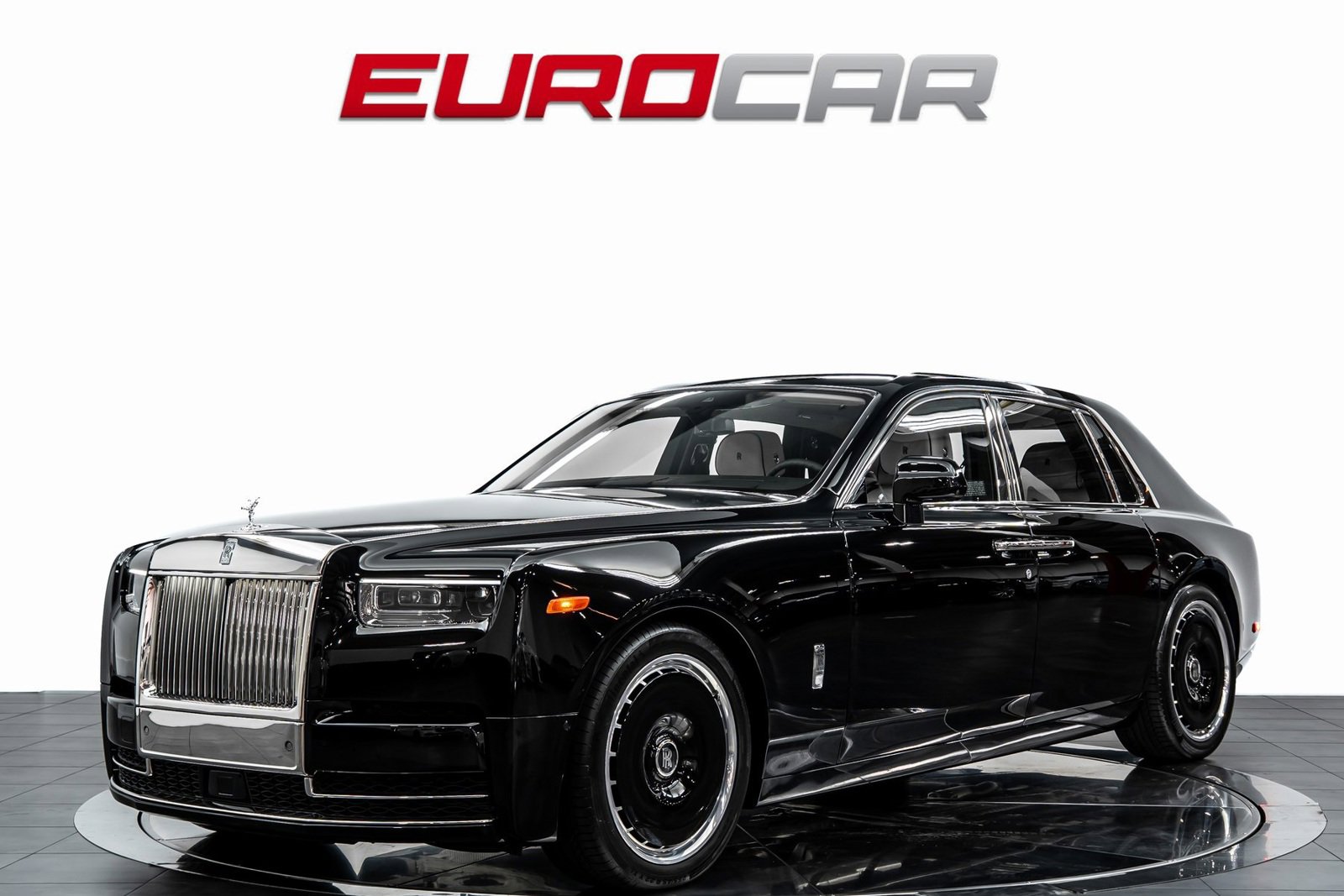 Used 2025 Rolls-Royce Phantom Sedan