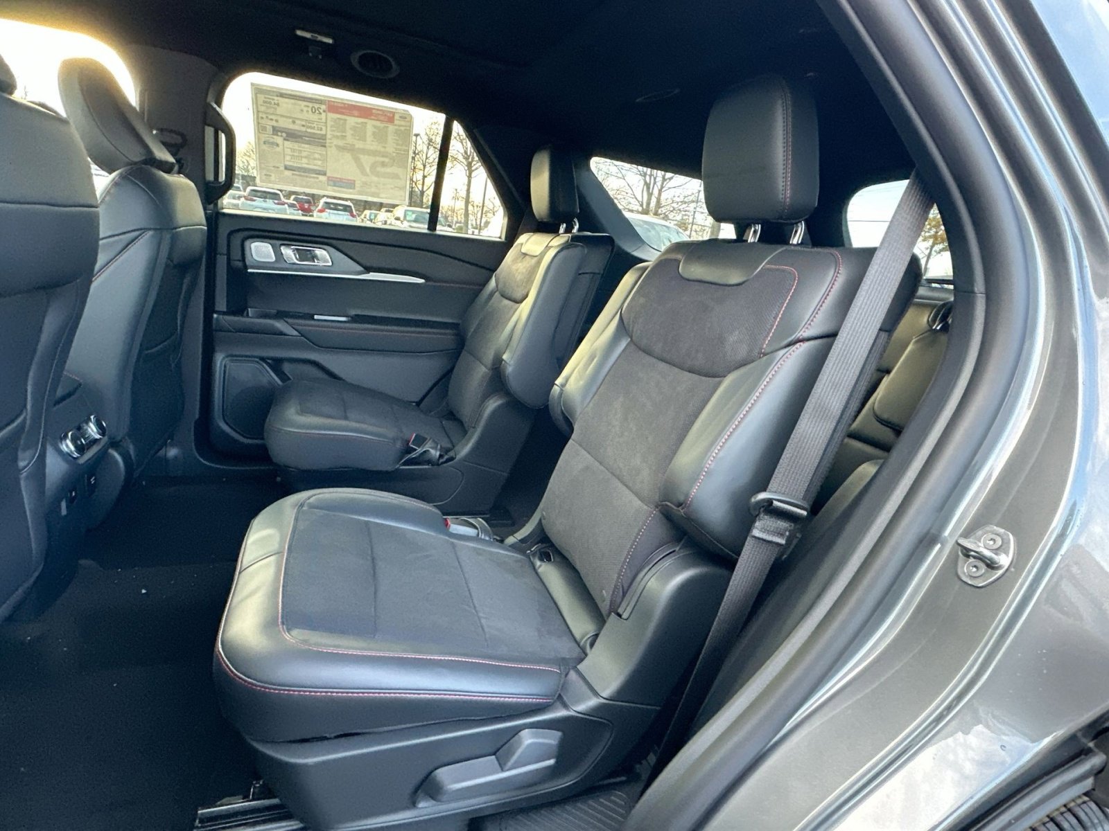 New 2026 Ford Explorer ST w/ Sun And Sound Package image 33