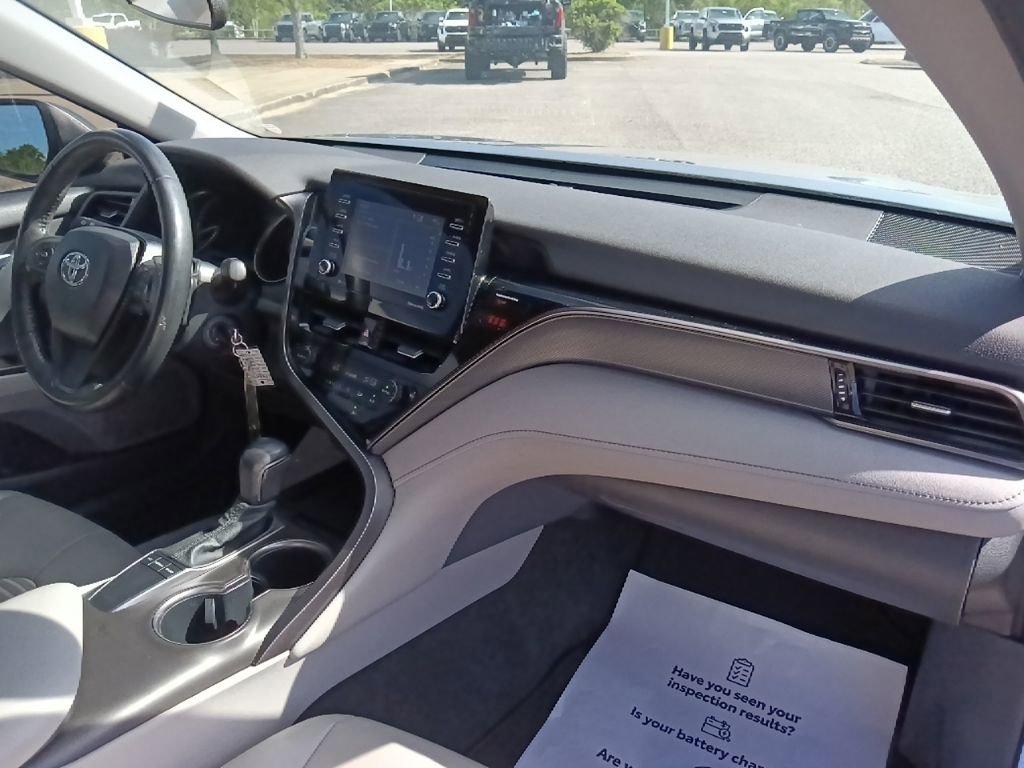 Used 2023 Toyota Camry SE FWD image 31