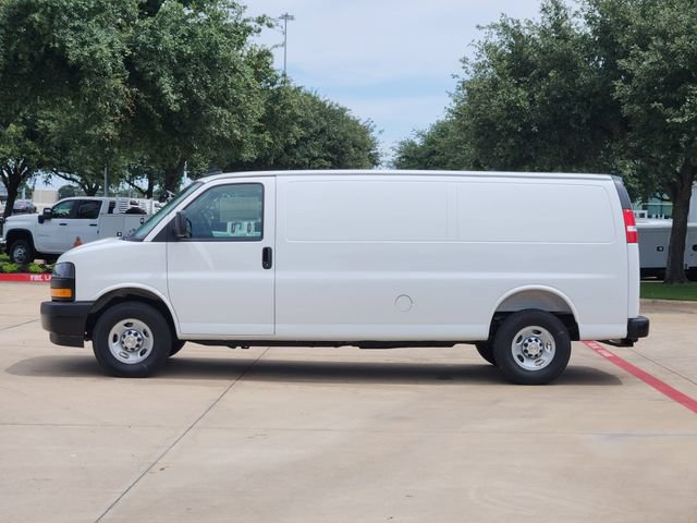 New 2025 Chevrolet Express 2500 Extended RWD image 11