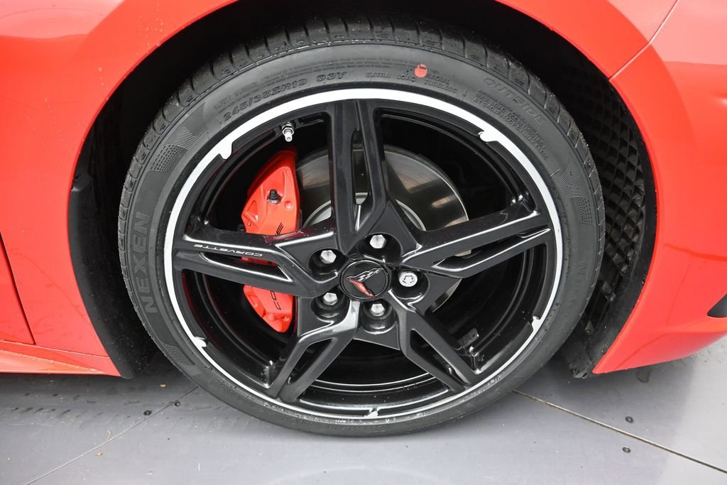 Used 2022 Chevrolet Corvette Stingray Convertible w/ 1LT RWD image 9
