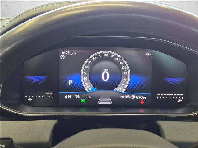 Used 2025 Volkswagen Jetta SE FWD image 14