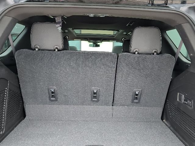 Used 2021 GMC Yukon Denali image 9