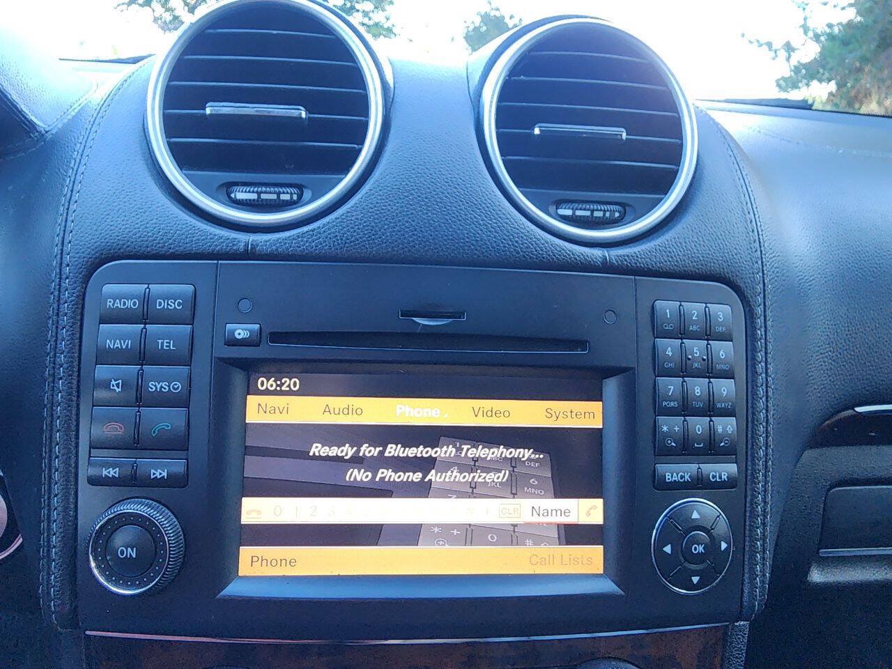 Used 2010 Mercedes-Benz GL 450 4MATIC image 33
