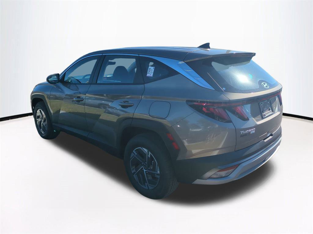 New 2026 Hyundai Tucson Blue SE image 7