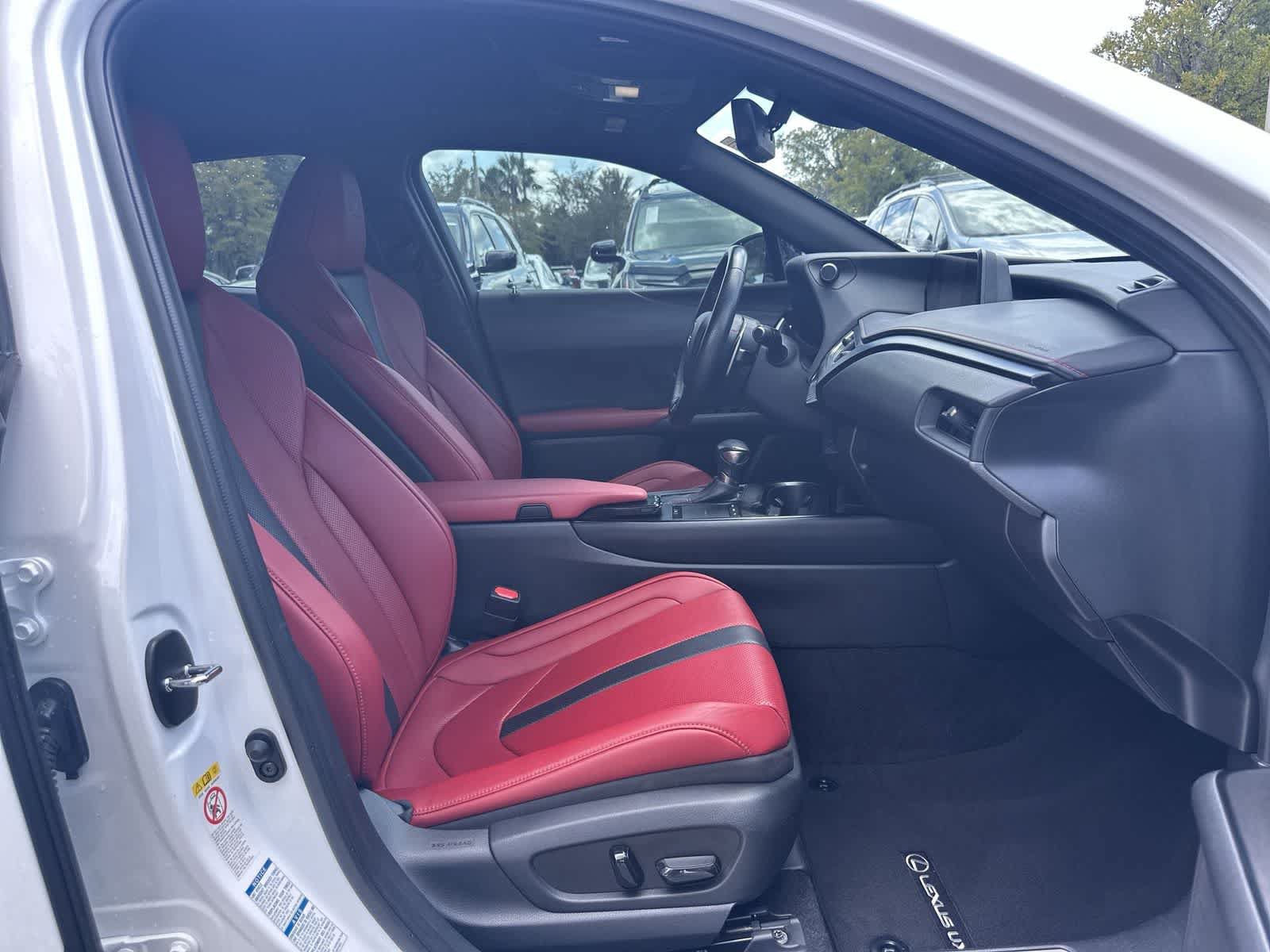 Used 2019 Lexus UX 250h F Sport w/ F Sport Premium Package AWD/4WD image 17
