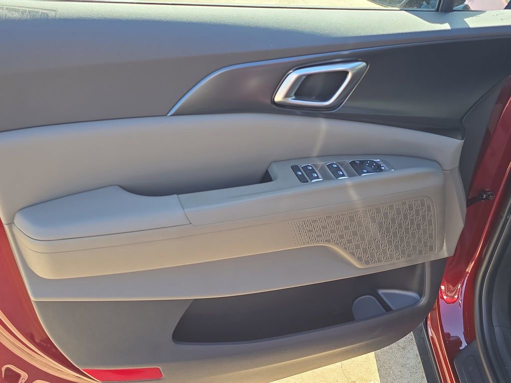 New 2026 Kia Carnival image 18