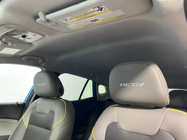 Used 2025 Chevrolet Trax ACTIV w/ Driver Confidence Package FWD image 23