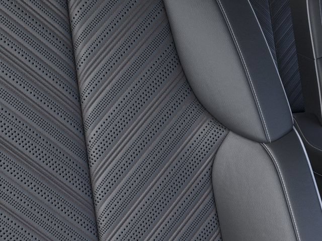 New 2027 Cadillac Vistiq Platinum w/ LPO, Floor Liner Package AWD/4WD image 21