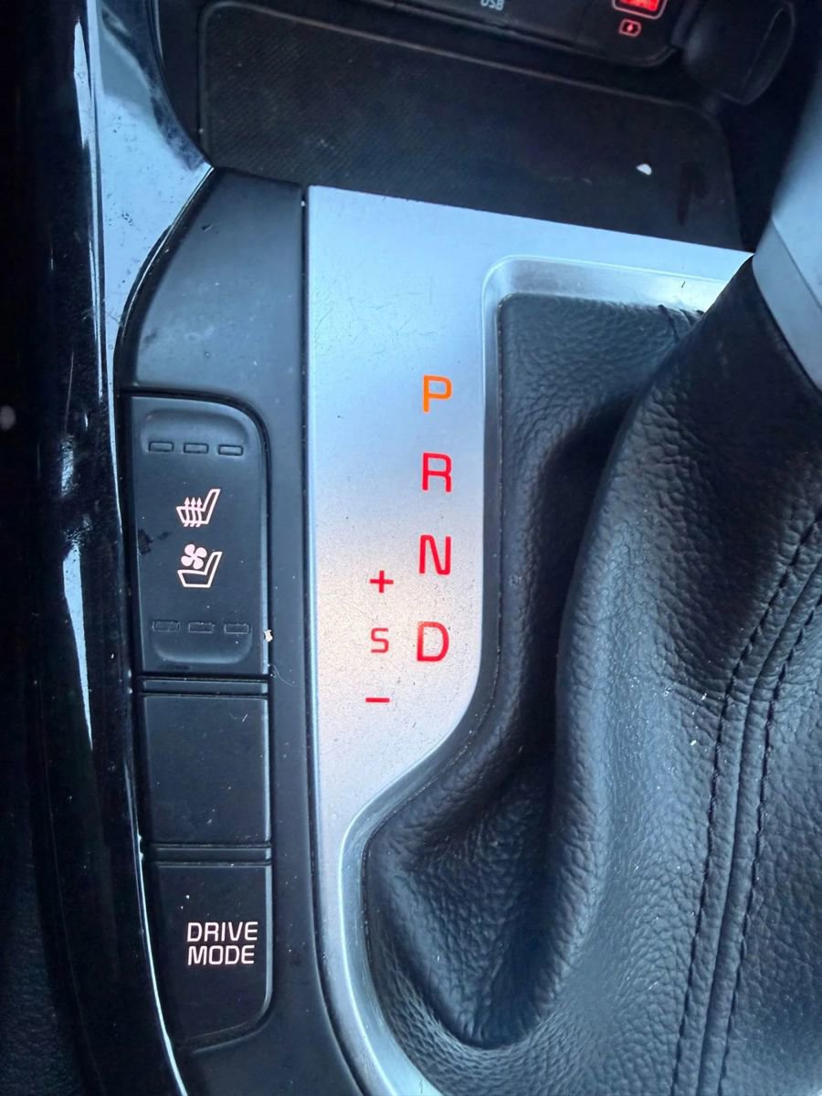 Used 2024 Kia Forte GT-Line w/ GT-Line Premium Package image 22