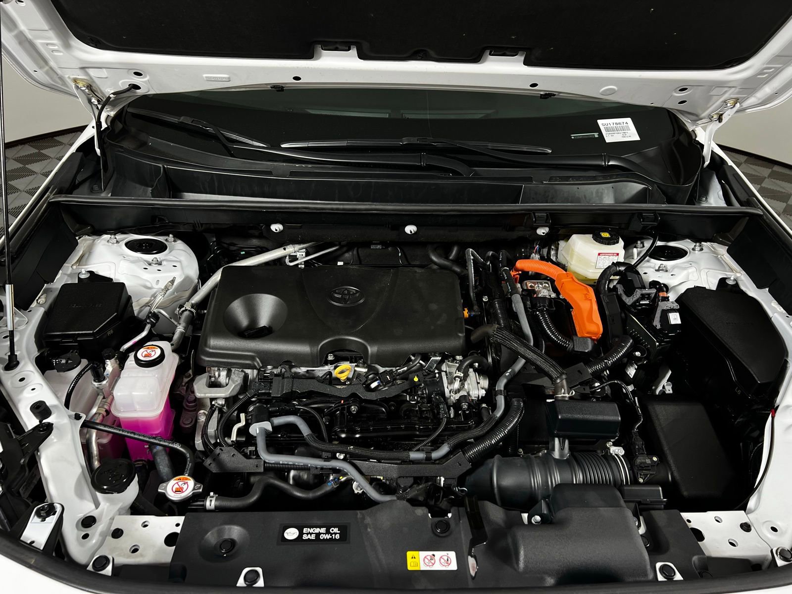 Certified 2025 Toyota RAV4 XLE AWD/4WD image 9