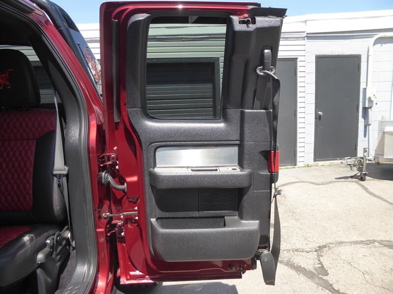 Used 2010 Ford F150 Raptor AWD/4WD image 29