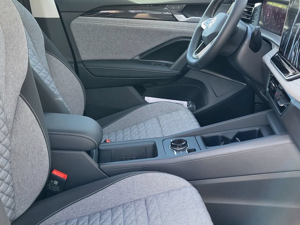 New 2026 Volkswagen Tiguan S AWD/4WD image 16