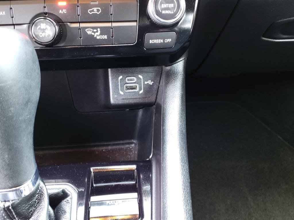 Used 2024 Jeep Compass Latitude image 29