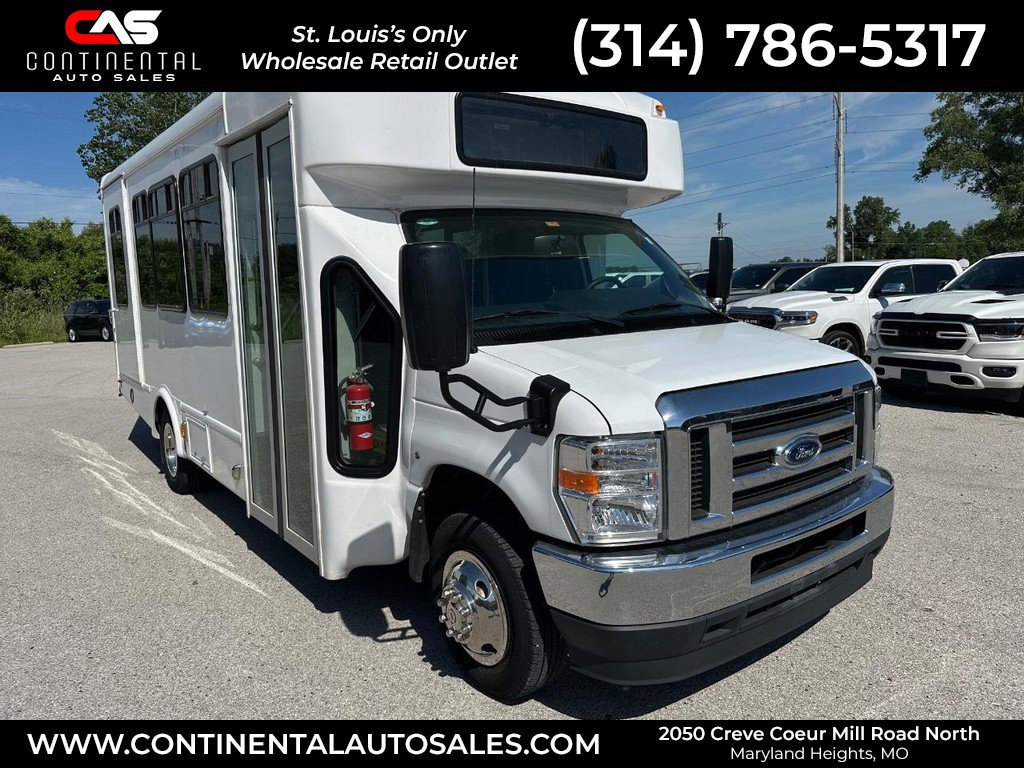 Used 2025 Ford E-450 and Econoline 450 Super Duty w/ Shuttle Bus Prep Package RWD video 1