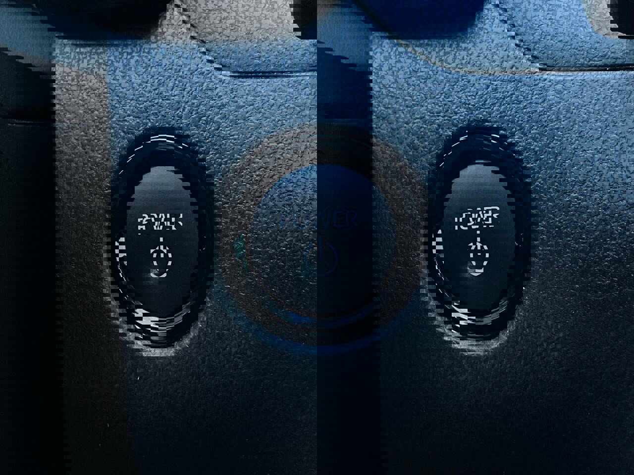 Used 2025 Toyota Camry LE image 27