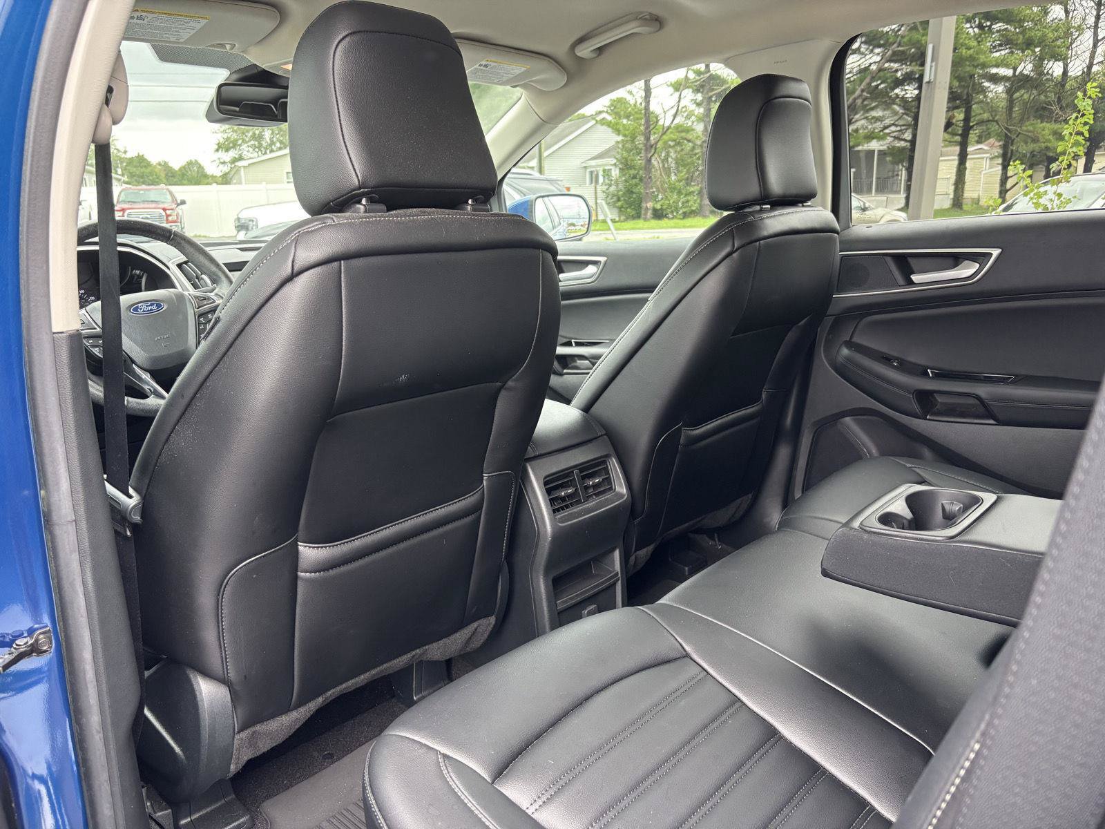 Used 2020 Ford Edge SEL w/ Cold Weather Package AWD/4WD image 18