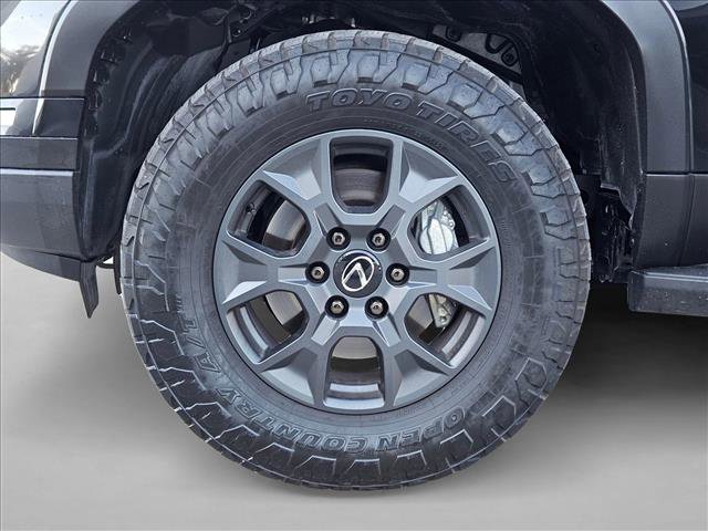 Used 2025 Lexus GX 550 w/ Accessory Package (CT) image 24