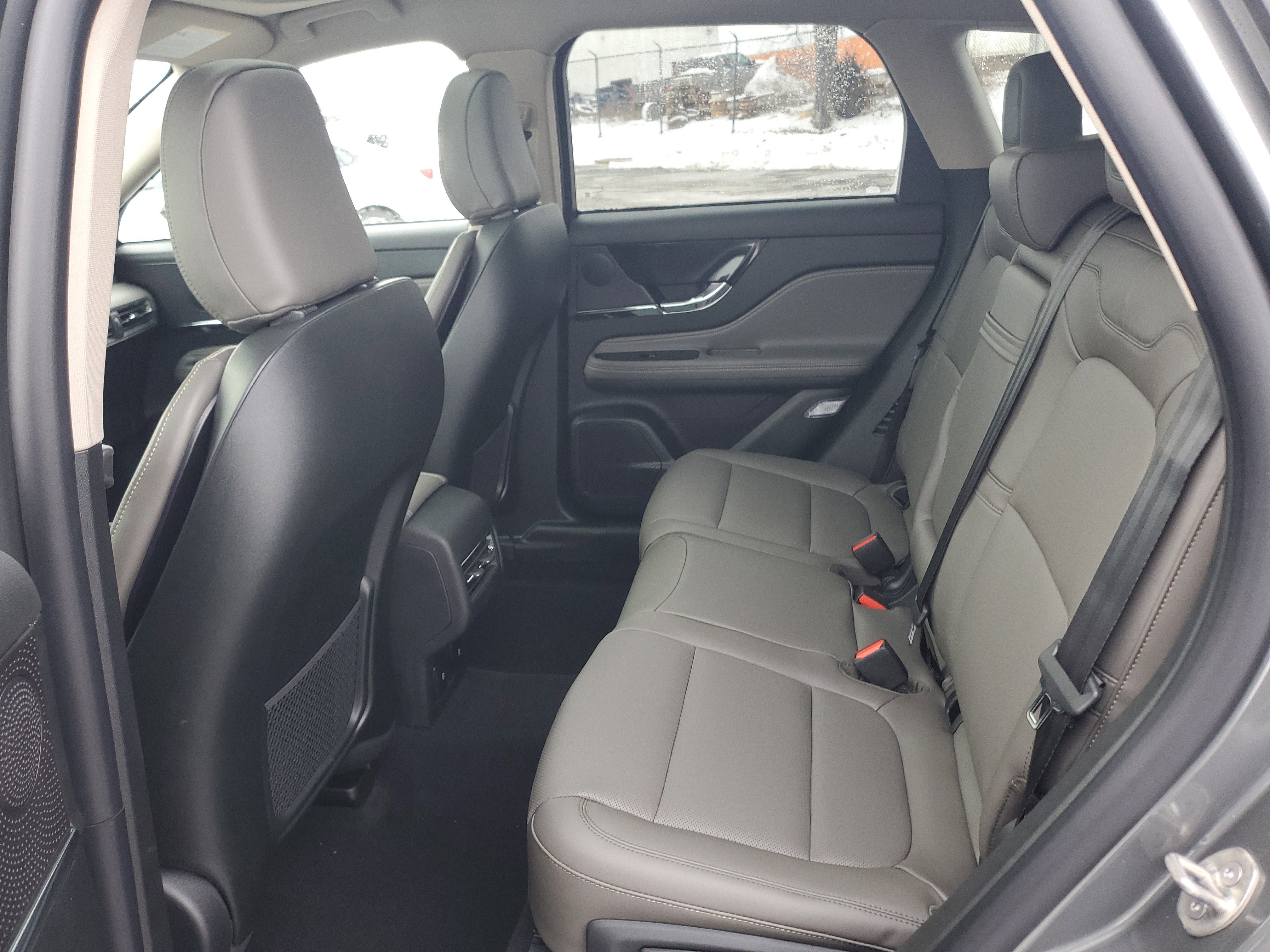 New 2026 Lincoln Corsair Premiere image 25